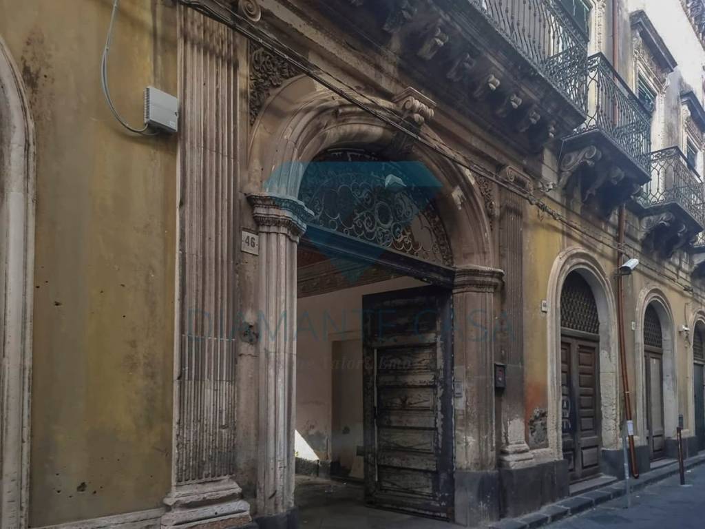 Palazzo / stabile a Acireale in Via Pennisi, 46 - Foto 2