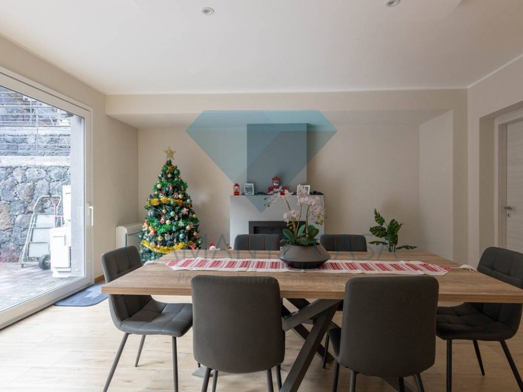 Villa a Mascalucia in Via Roma, 266 - Foto 3