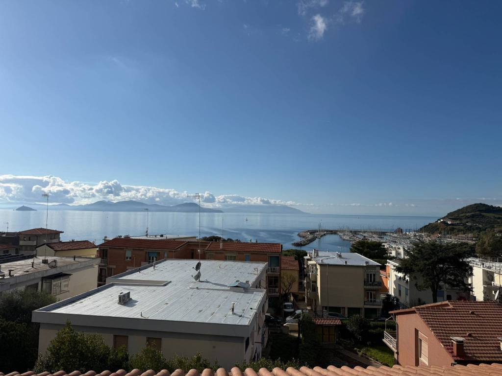Appartamento a Piombino in Viale Michelangelo, 67 - Foto 5