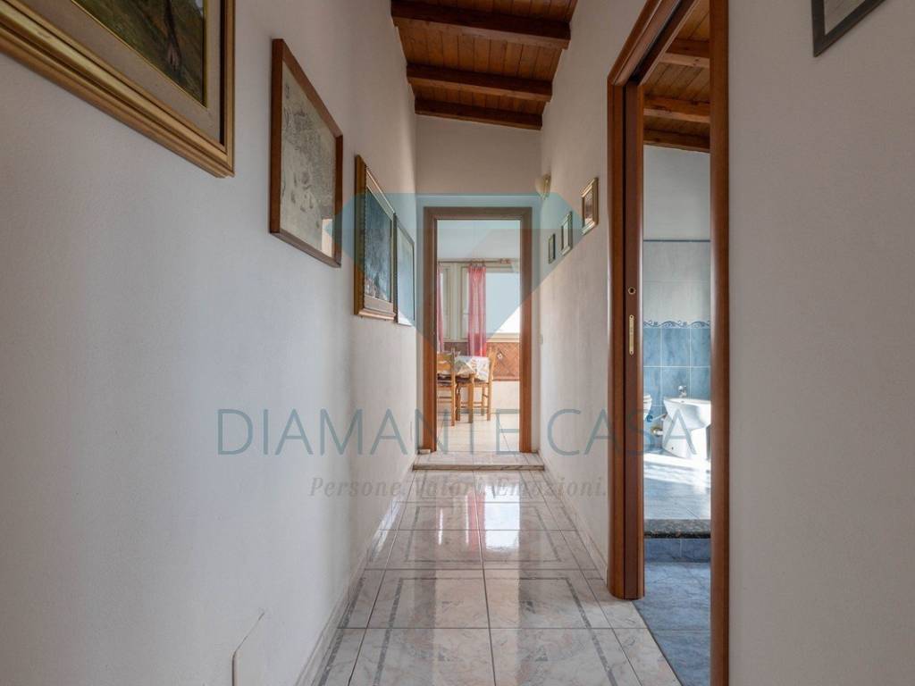 Appartamento a Catania in Via degli Olmi, 29 - Foto 5