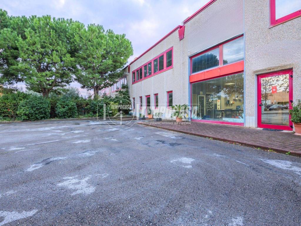 Immobile a Civitanova marche in Via BREDA - Foto 4