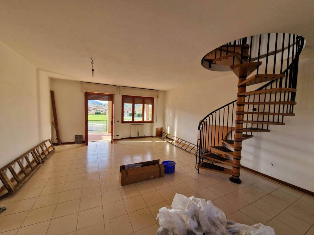 Appartamento a Carmignano - Foto 2