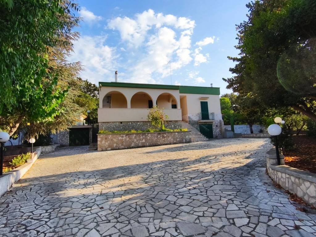 Villa a Fasano in Viale Monte Abella - Foto 2