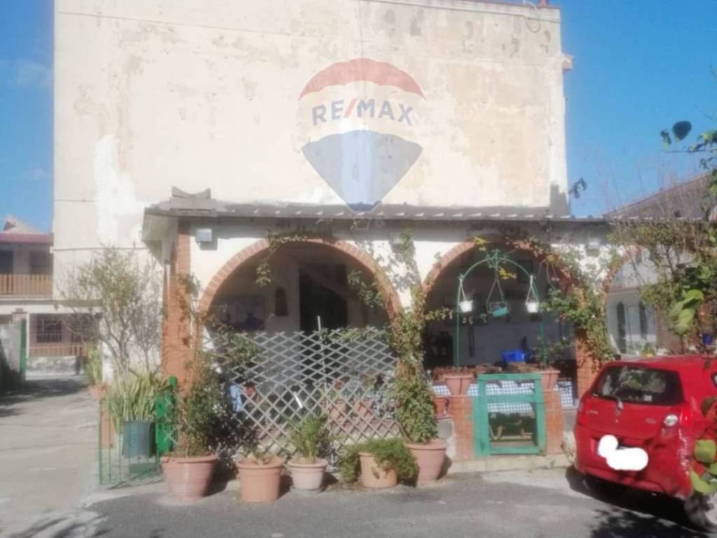 Villa a Augusta in Via Dei Pini/Contrada Marina, 8 - Foto 3