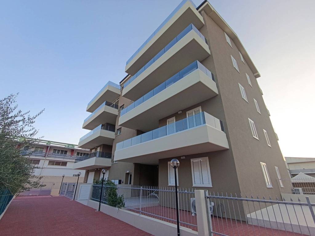 Appartamento a Tortoreto in Via Raffaello Sanzio - Foto 2