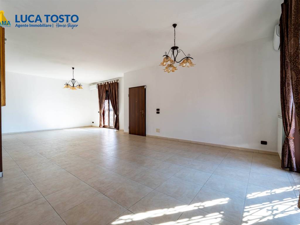 Appartamento a Gravina di catania in via America, 9 - Foto 2