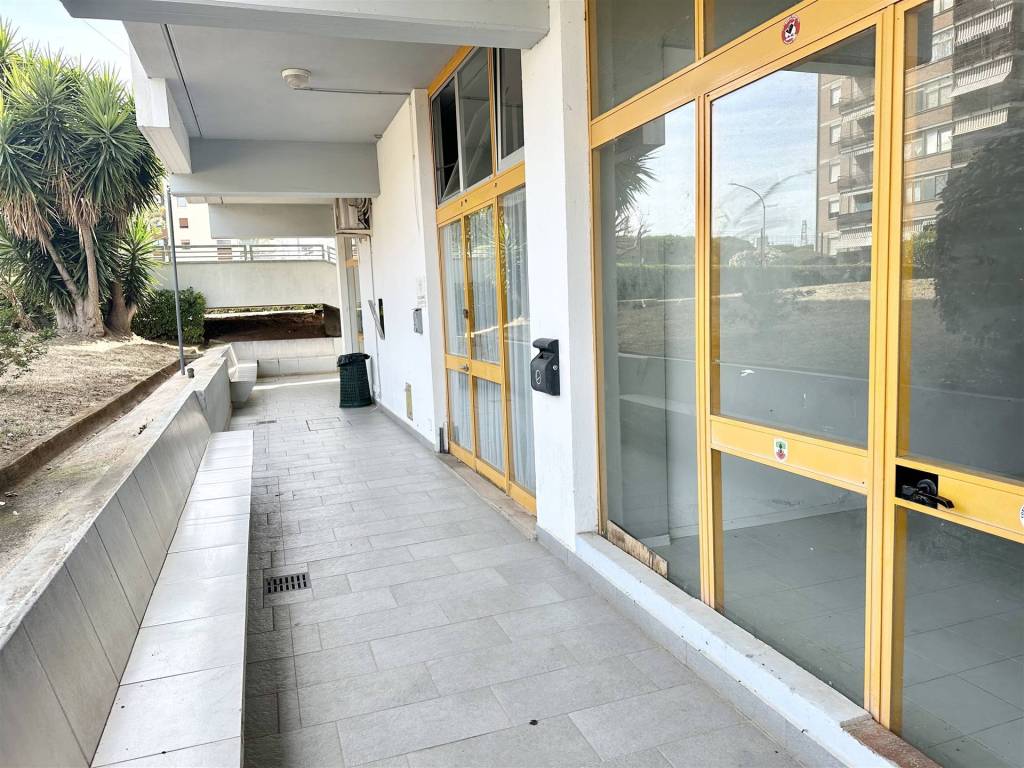 Immobile a Follonica in PIAZZA 1 MAGGIO - Foto 2