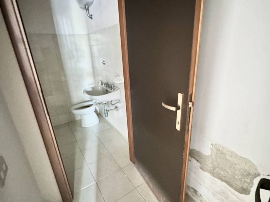 Immobile a Follonica in PIAZZA 1 MAGGIO - Foto 4