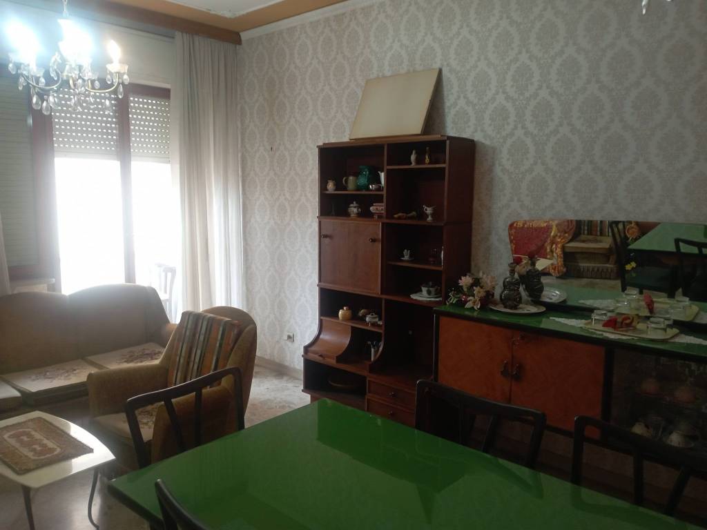 Palazzo / stabile a Teramo in Viale Giovanni Bovio, 27 - Foto 3