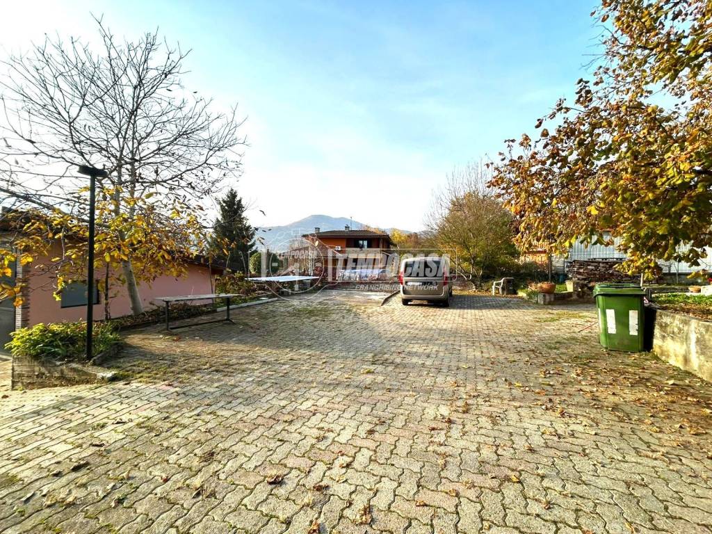 Villa a Piossasco in Via dei Ranuncoli 7 - Foto 3
