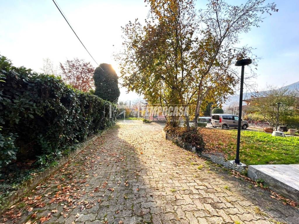 Villa a Piossasco in Via dei Ranuncoli 7 - Foto 5