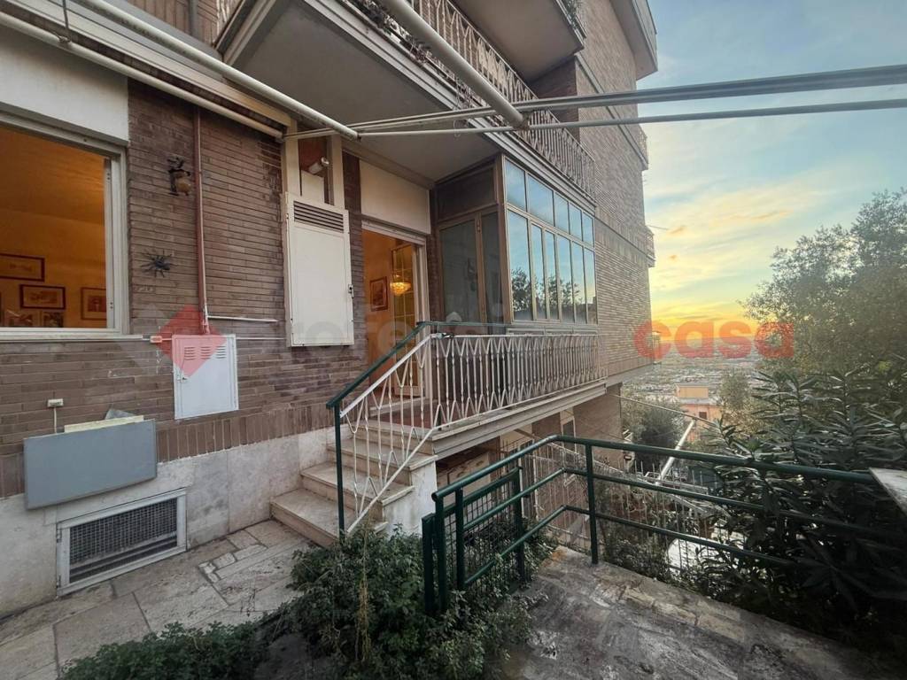 Appartamento a Tivoli in Via Silla Rosa De Angelis, 12 - Foto 2