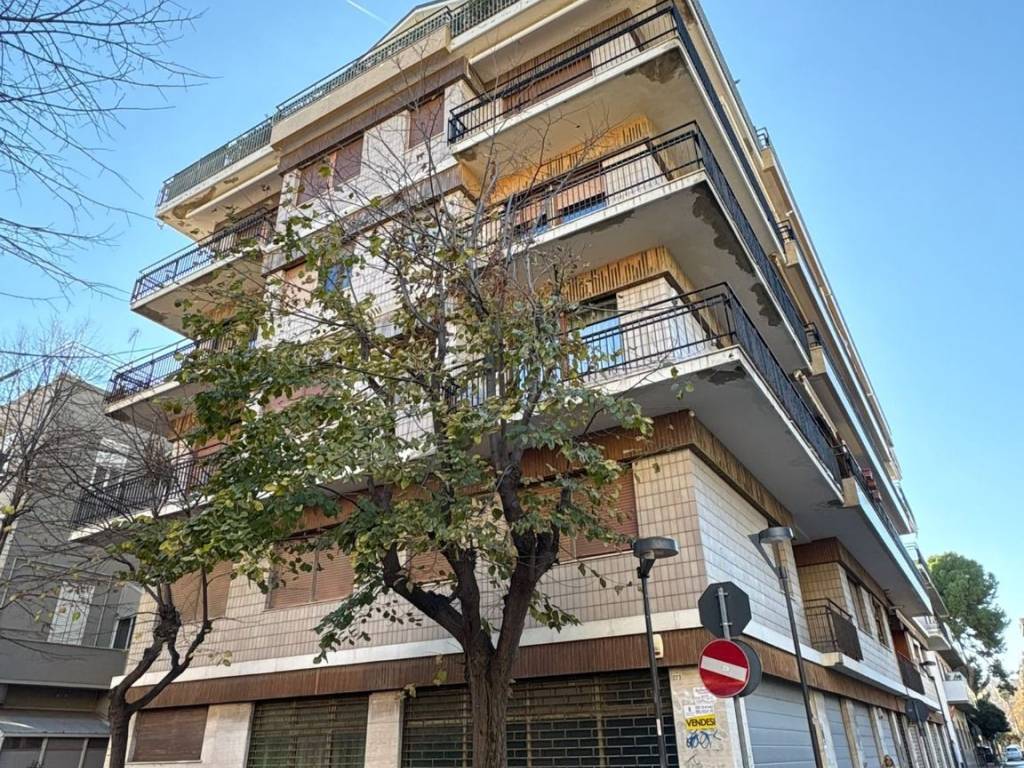 Appartamento a Pescara in Viale Regina Elena, 219 - Foto 4