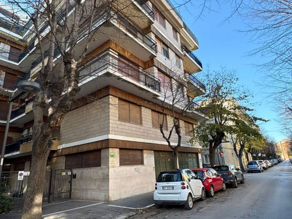 Appartamento a Pescara in Viale Regina Elena, 219 - Foto 5