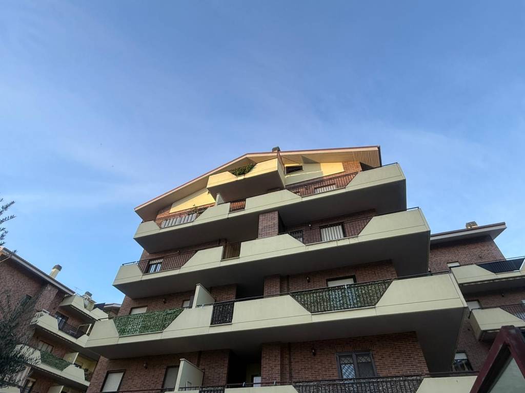 Appartamento a Aprilia in Via Caltanissetta - Foto 5