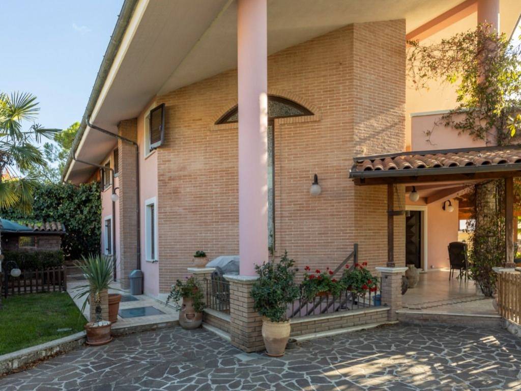 Villa a Avezzano in Via Da Monte - Foto 4