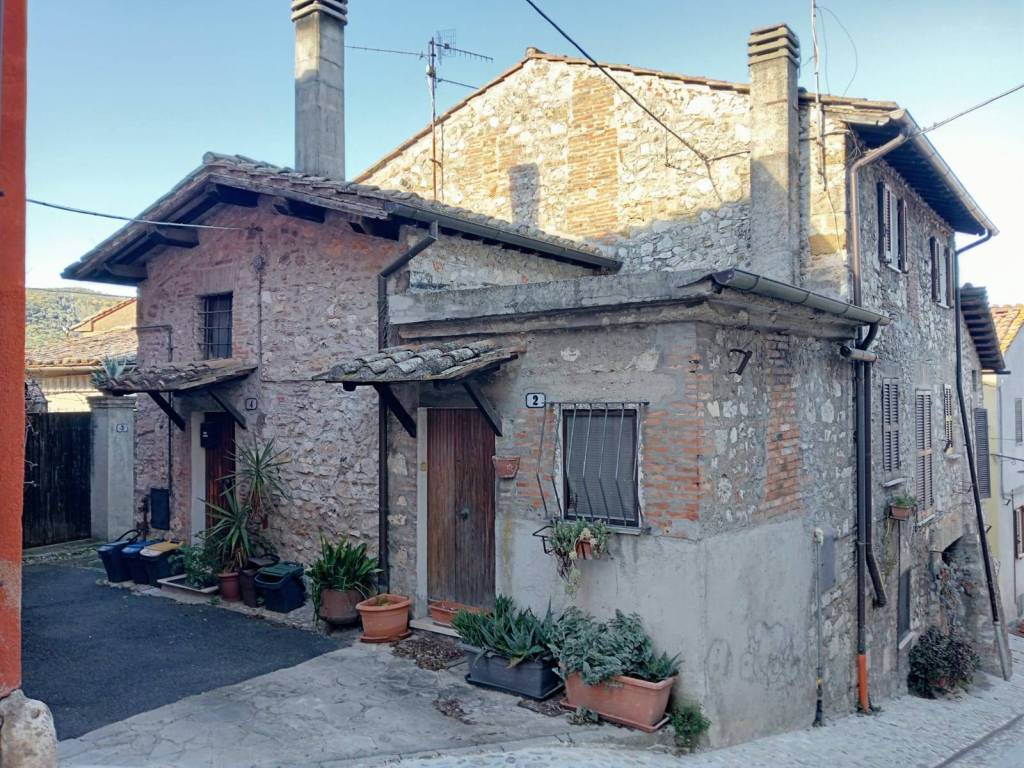 Casa indipendente a Narni in Via Aspromonte - Foto 4