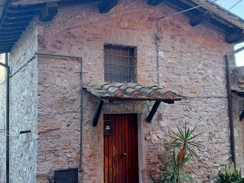 Casa indipendente a Narni in Via Aspromonte - Foto 5