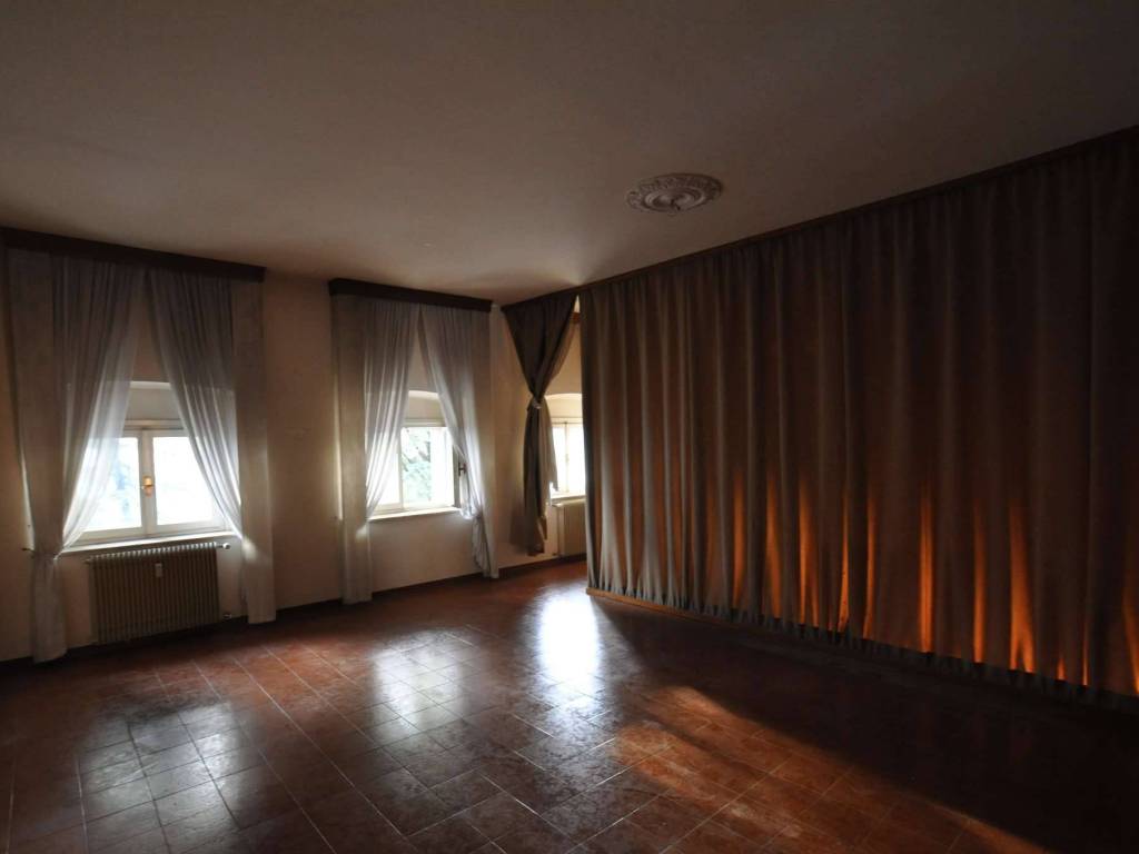 Appartamento a Cormons in piazza Libertà - Foto 2