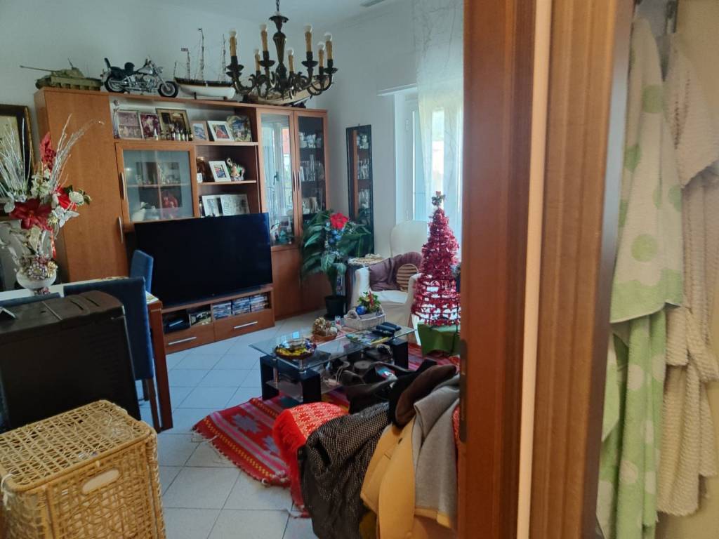 Appartamento a Spotorno in Via Giuseppe Mazzini - Foto 5