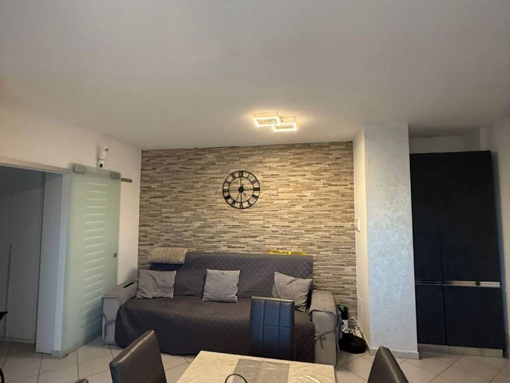 Appartamento a Trecate in Via Sozzago, 26 - Foto 4