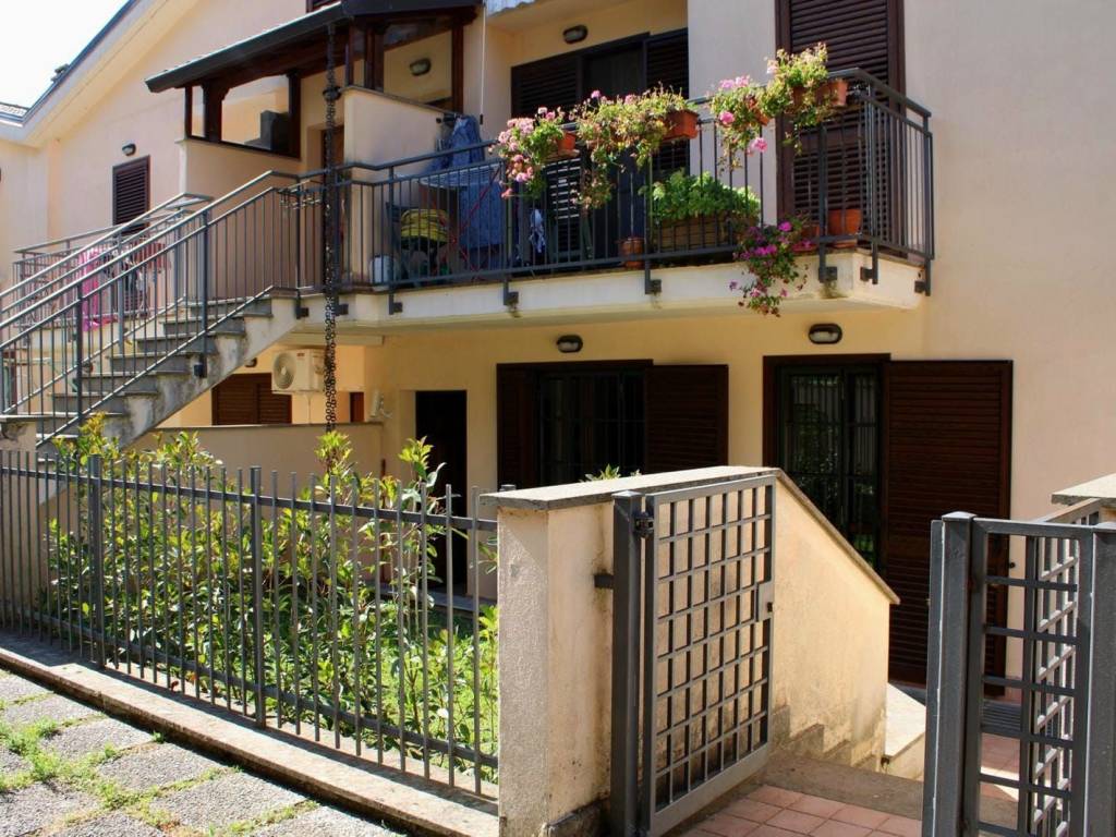 Appartamento a Monte compatri in Via Filippo Luzi - Foto 2