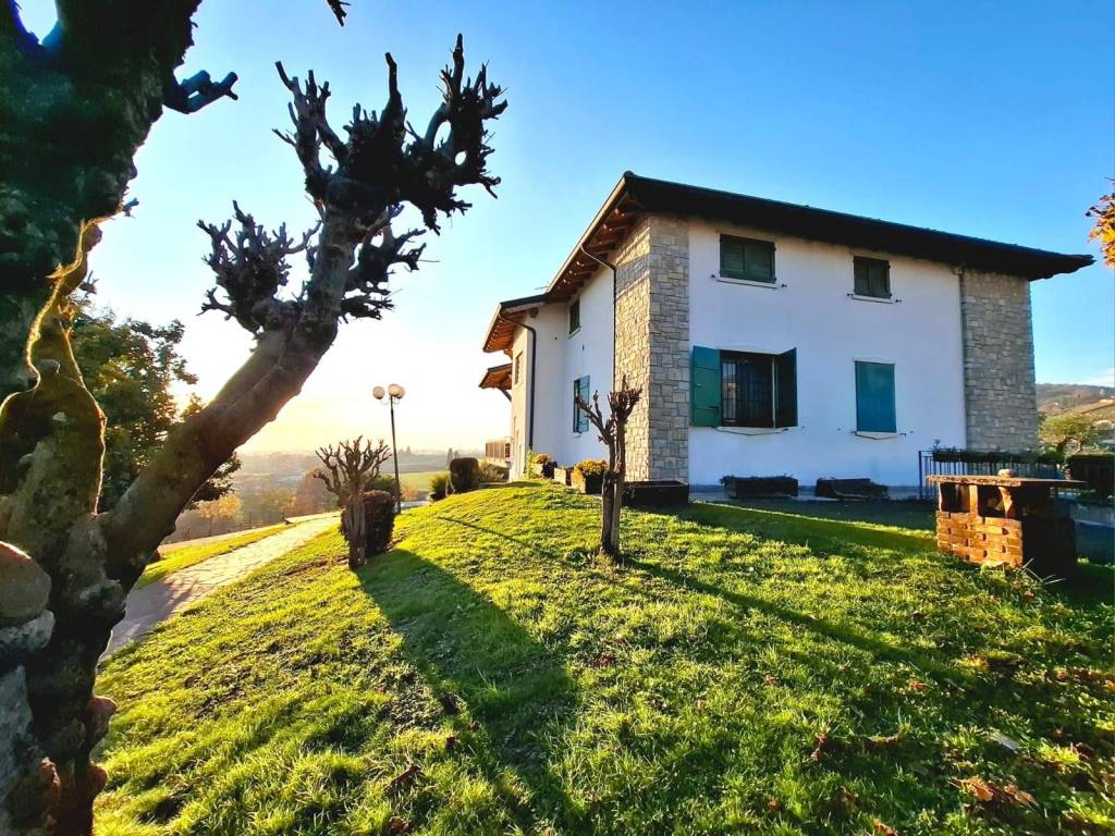 Villa a Scanzorosciate in Via Serradesca - Foto 2