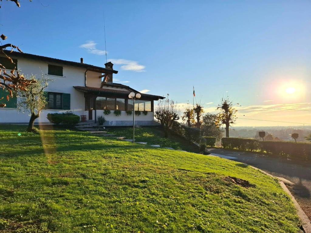 Villa a Scanzorosciate in Via Serradesca - Foto 4