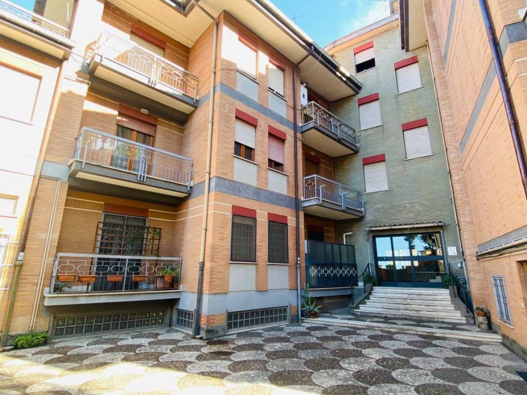 Appartamento a Frascati in Via Antonio Mancini - Foto 2
