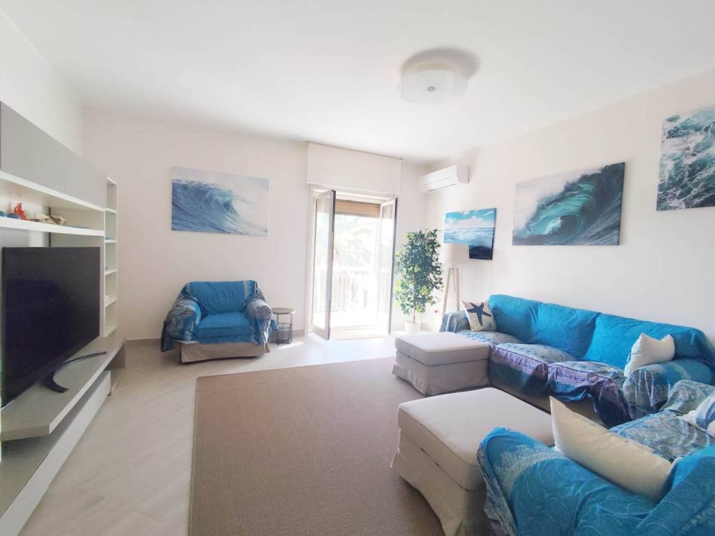 Appartamento a Aci castello in Via Acicastello - Foto 2