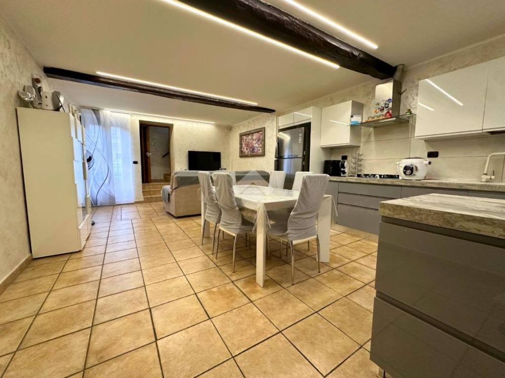 Casa indipendente a San germano vercellese in Vicolo Spatis, 3 - Foto 2