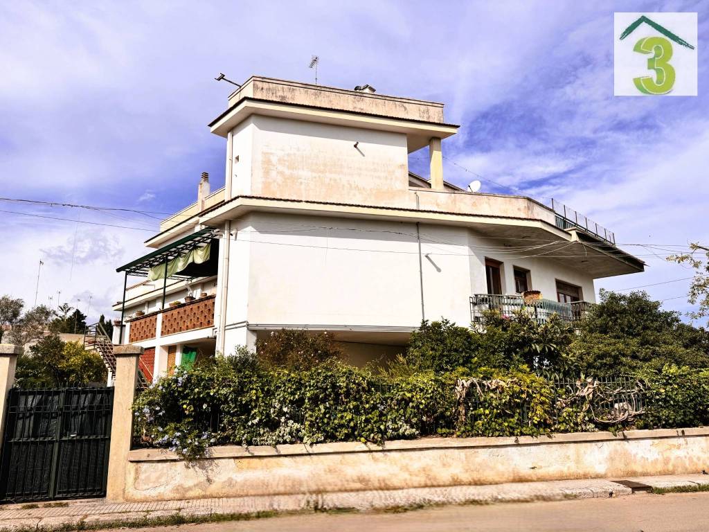 Appartamento a Tricase in Via Marina Porto - Foto 2