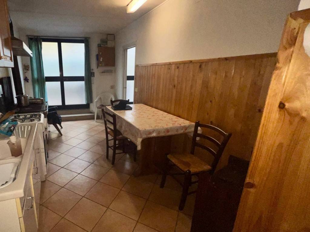 Casa indipendente a Montelupo fiorentino in Piazza Vittorio Veneto - Foto 4