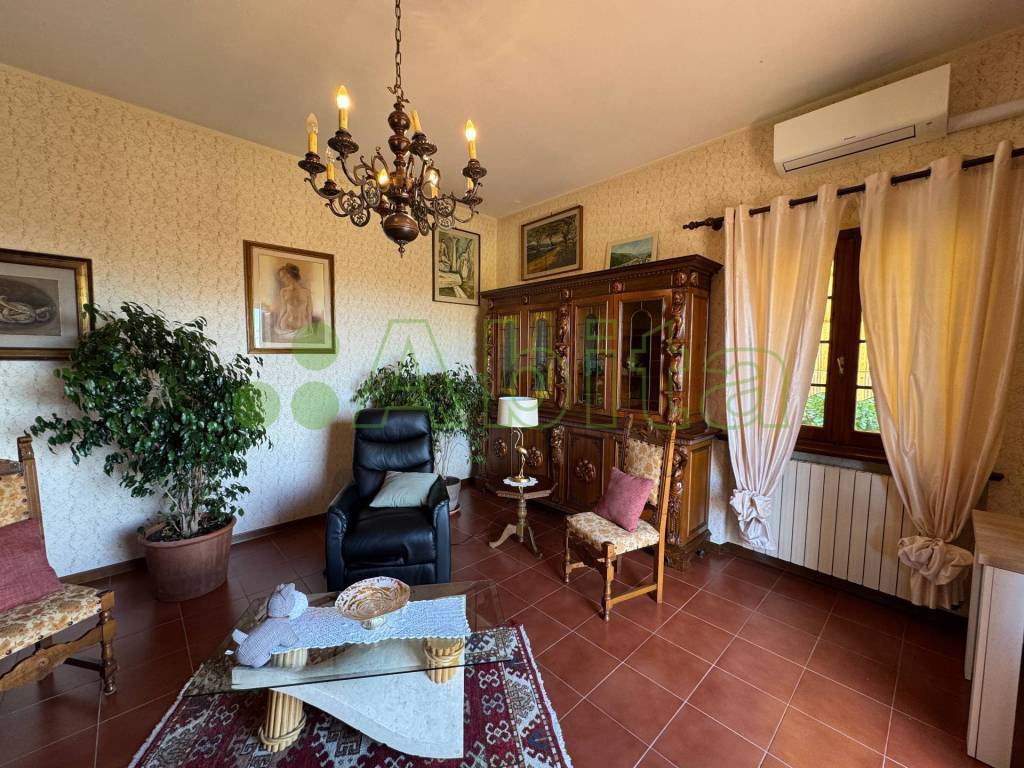 Villa a Massarosa in via Bianchini - Foto 5