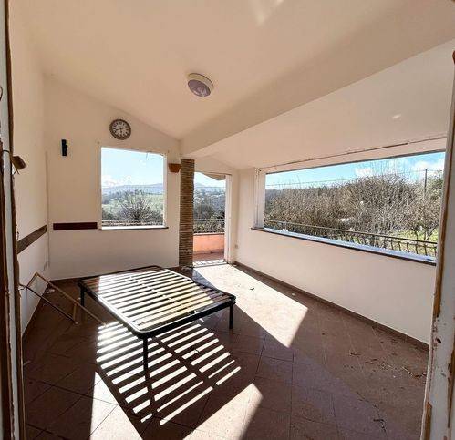 Rustico / casale a Tolfa in Via Lizzera - Foto 3