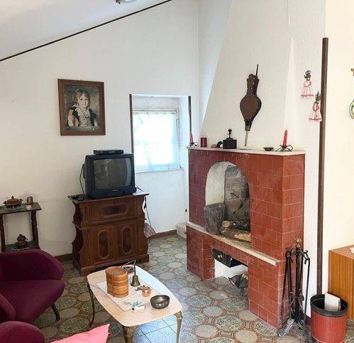 Appartamento a Allumiere in Via Claudia Braccianese 20 - Foto 5
