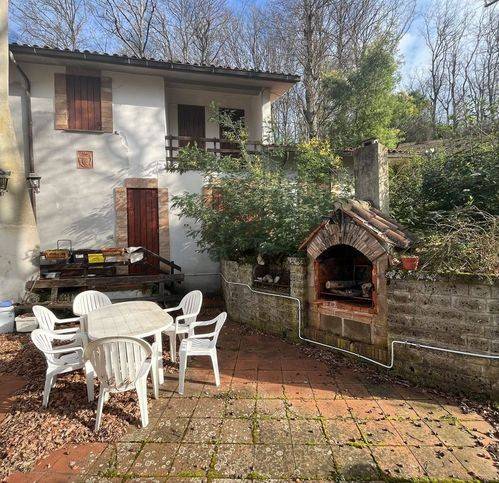 Villa a Tolfa in Via Fratelli Cervi 8 - Foto 4