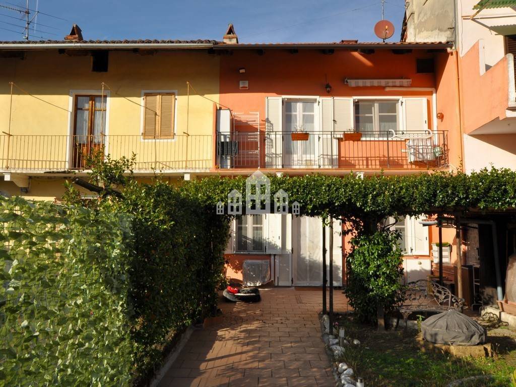 Casa indipendente a Mazzè in Via della Rocca, 3 - Foto 2