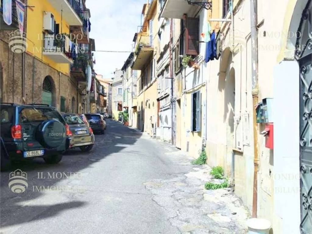 Appartamento a Palombara sabina in Via Isonzo - Foto 3
