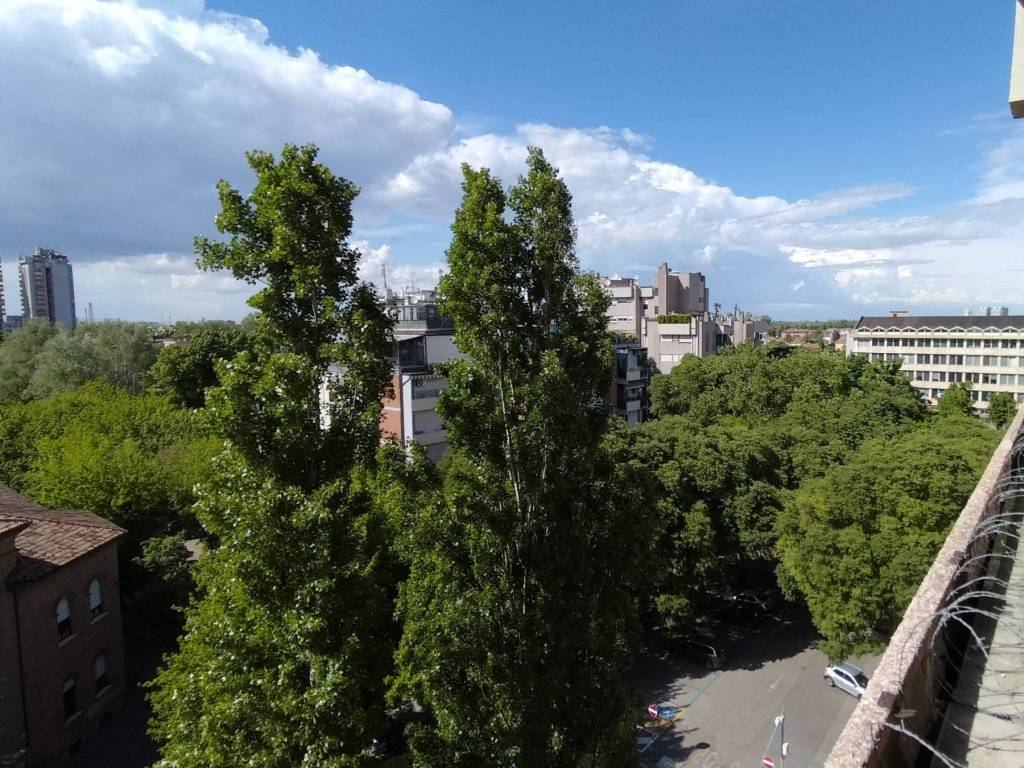 Appartamento a Ferrara in Via Mario Poledrelli - Foto 2