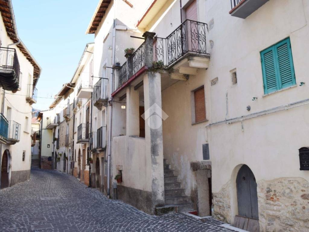 Casa indipendente a Sante marie in Via Corso, 58 - Foto 2