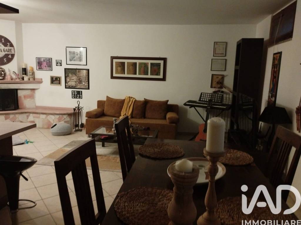 Villa a Sassari in Via Carlo Ruggiu - Foto 3
