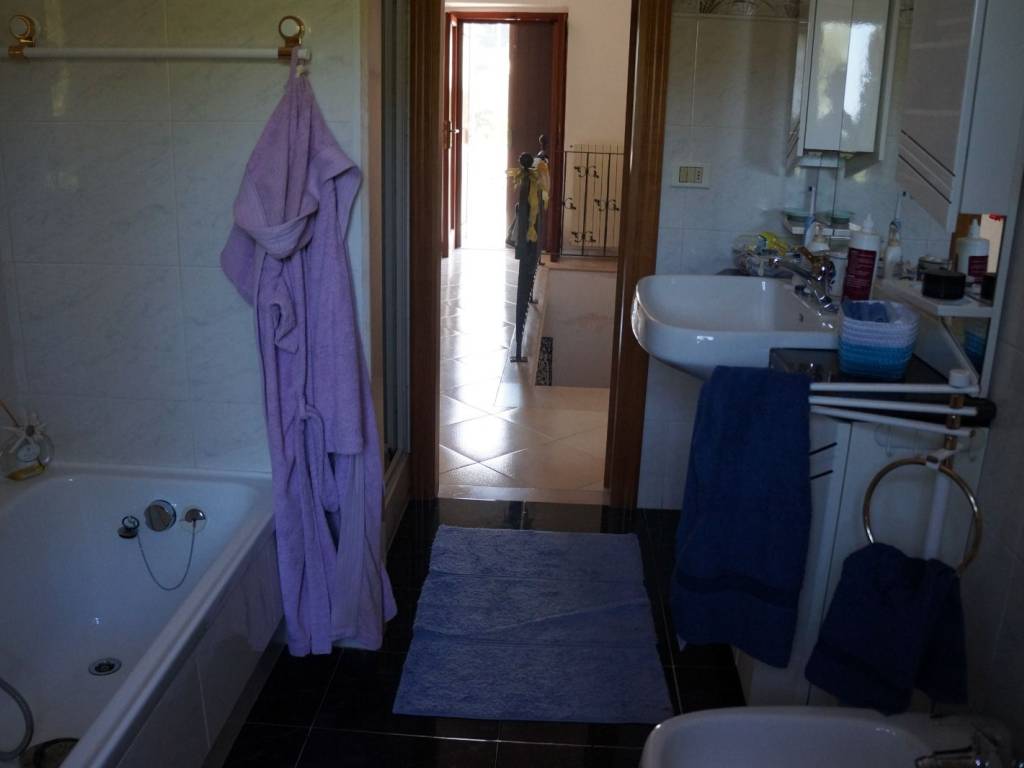 Villa a Rodi garganico in Località Molino di Mare - Foto 5