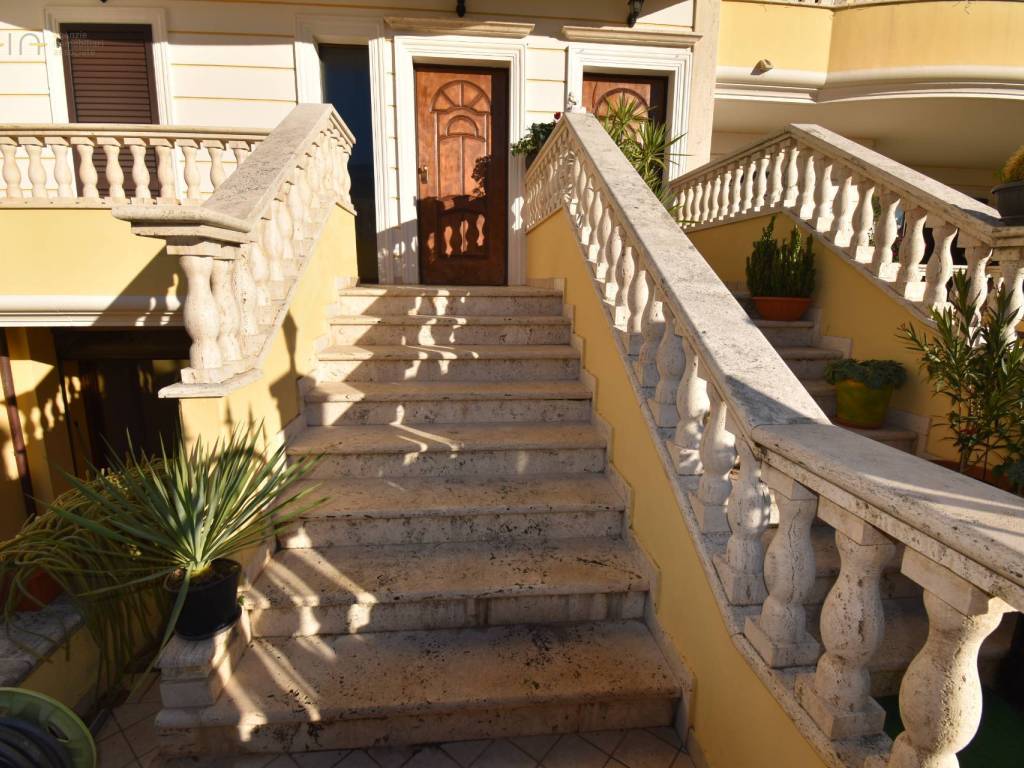 Appartamento a Nereto in Via Parignano - Foto 2