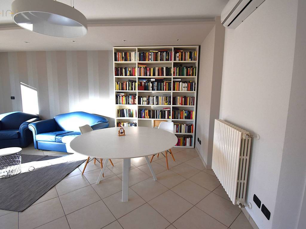 Appartamento a Nereto in Via Parignano - Foto 4