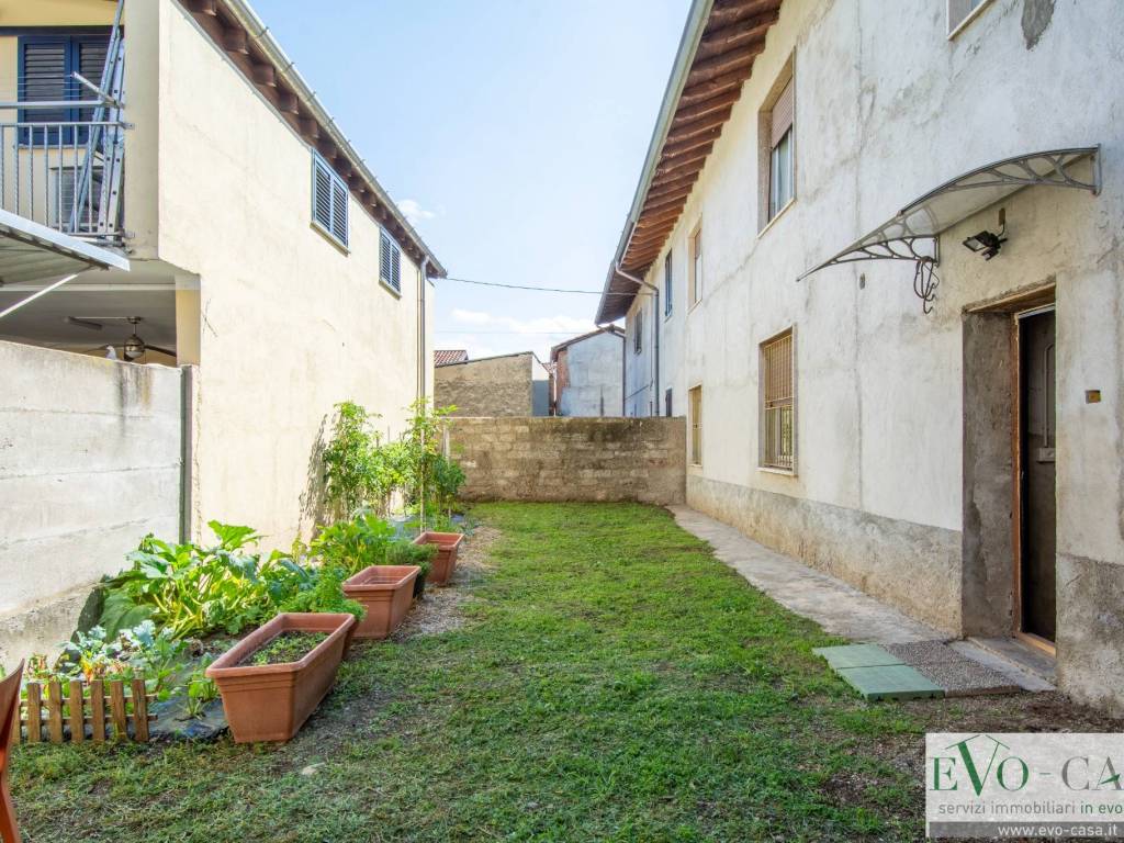 Appartamento a Vanzaghello in Vicolo Simone, 9 - Foto 4