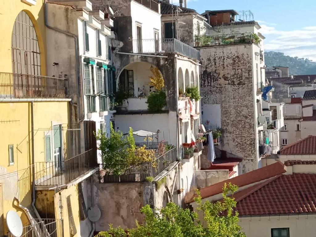 Appartamento a Salerno in Via Torquato Tasso - Foto 2
