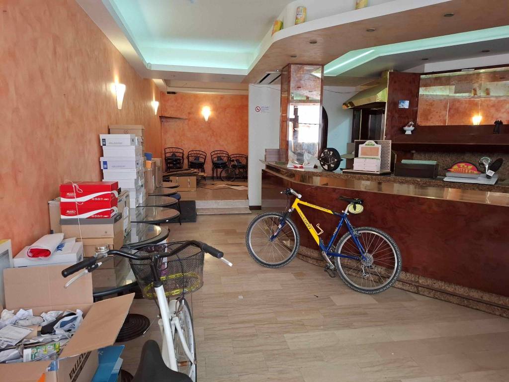 Immobile a Alba adriatica in Viale della Vittoria, 100 - Foto 2