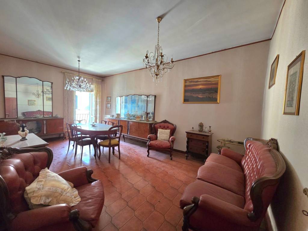 Appartamento a Caprarola in Via Filippo Nicolai - Foto 3