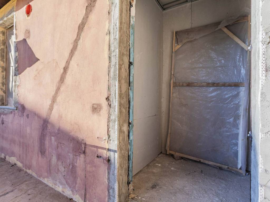 Appartamento a Caronno pertusella in Via Trieste - Foto 4